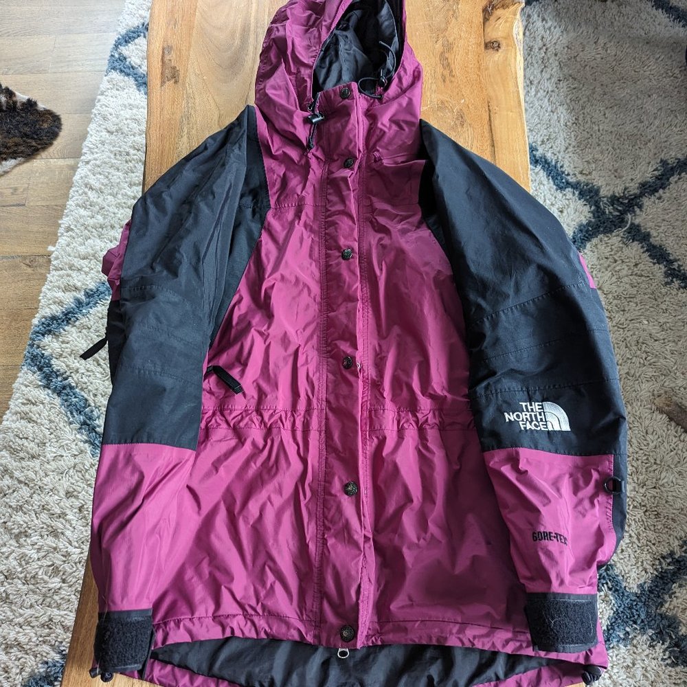 The North Face Women's Windbreaker Jacket Zip Up Jacket LARGE